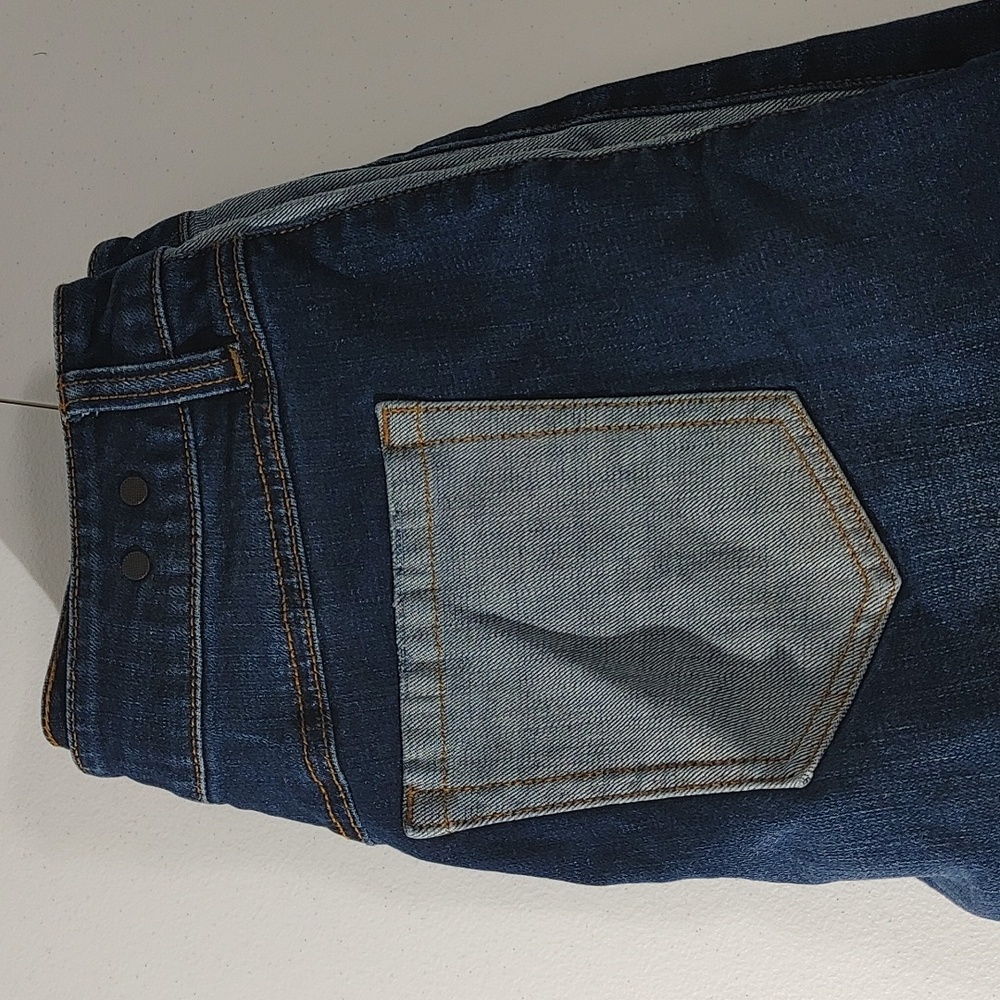 Cabi Jean Shorts - Picture 9 of 9